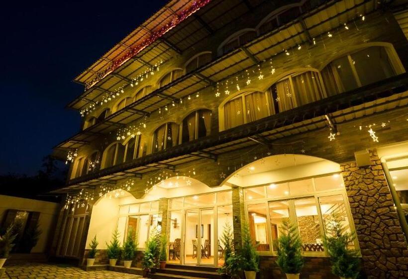 ホテル Carmel Top Munnar