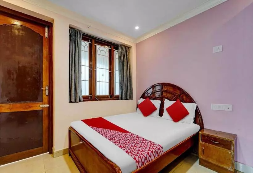 ホテル Oyo Dev Holiday Homestay