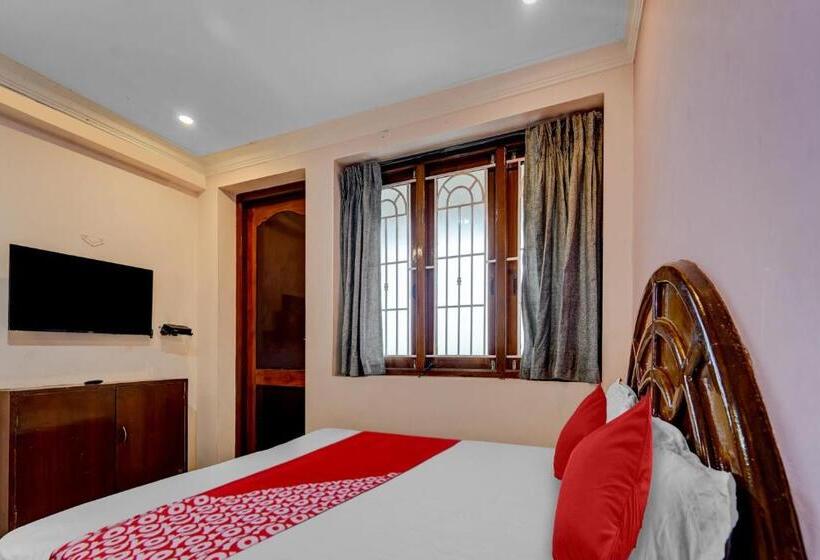 ホテル Oyo Dev Holiday Homestay