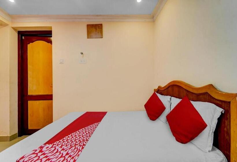 ホテル Oyo Dev Holiday Homestay