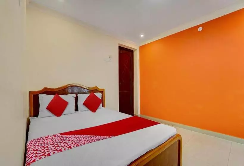 ホテル Oyo Dev Holiday Homestay