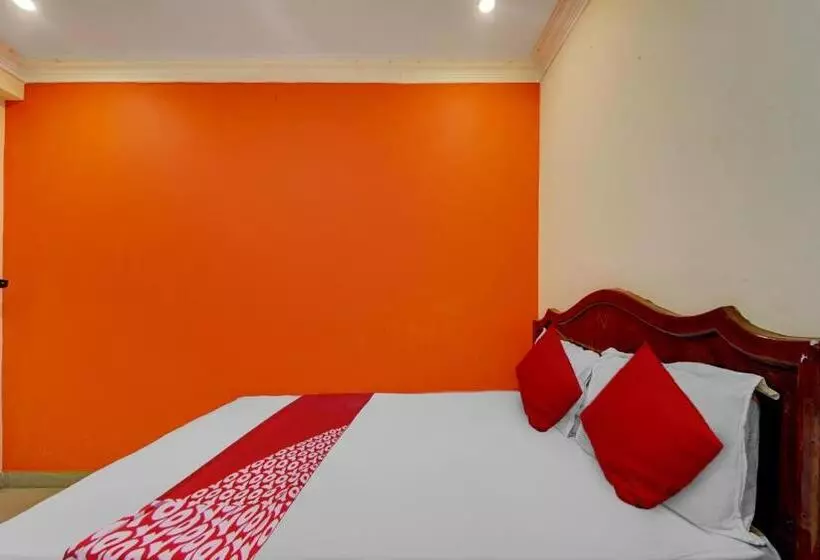 ホテル Oyo Dev Holiday Homestay