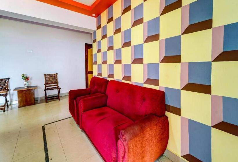 ホテル Oyo Dev Holiday Homestay