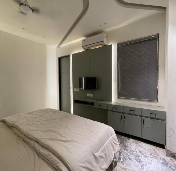 Hotel Shree Balaji Dham