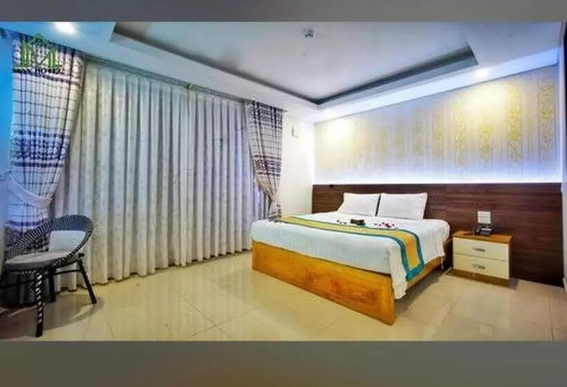 May Hotel Night Market Phu Quoc