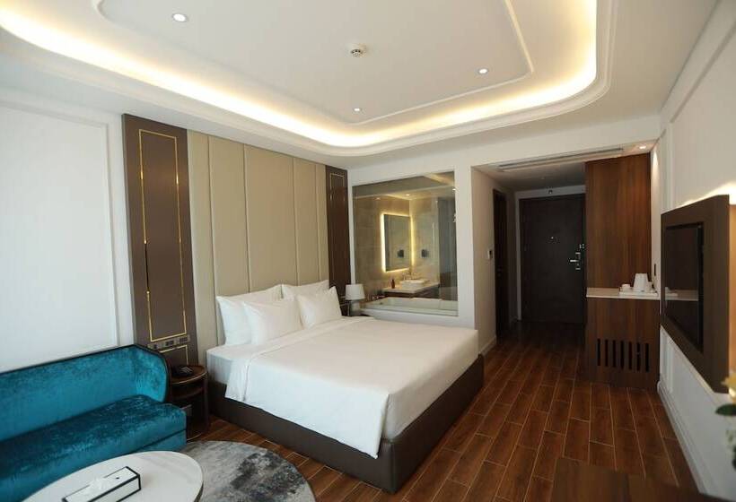 Oyster Bay Hotel Vung Tau