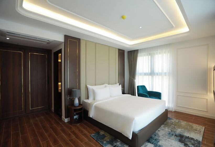 Oyster Bay Hotel Vung Tau