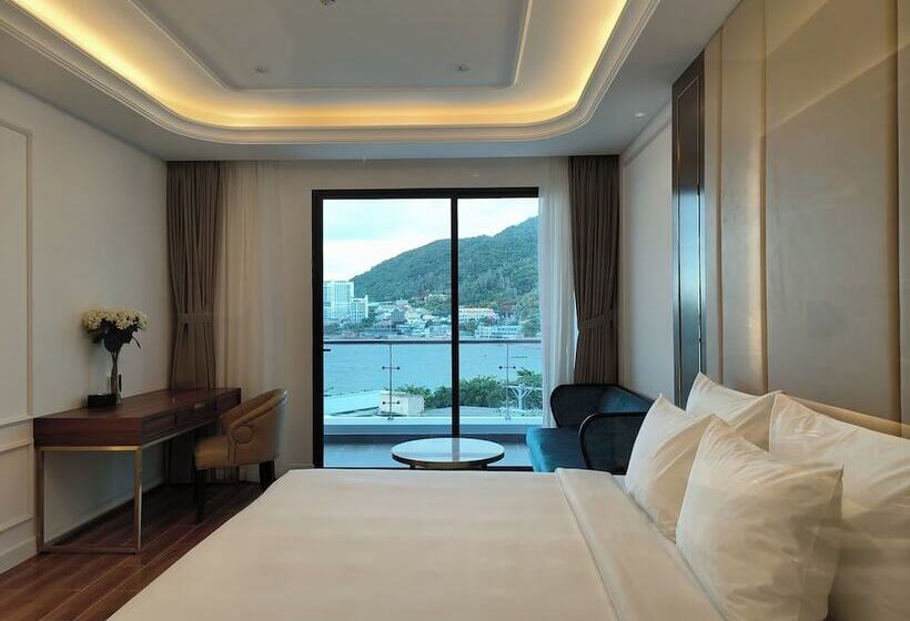 Oyster Bay Hotel Vung Tau