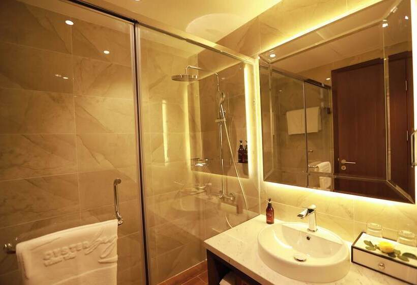 Oyster Bay Hotel Vung Tau