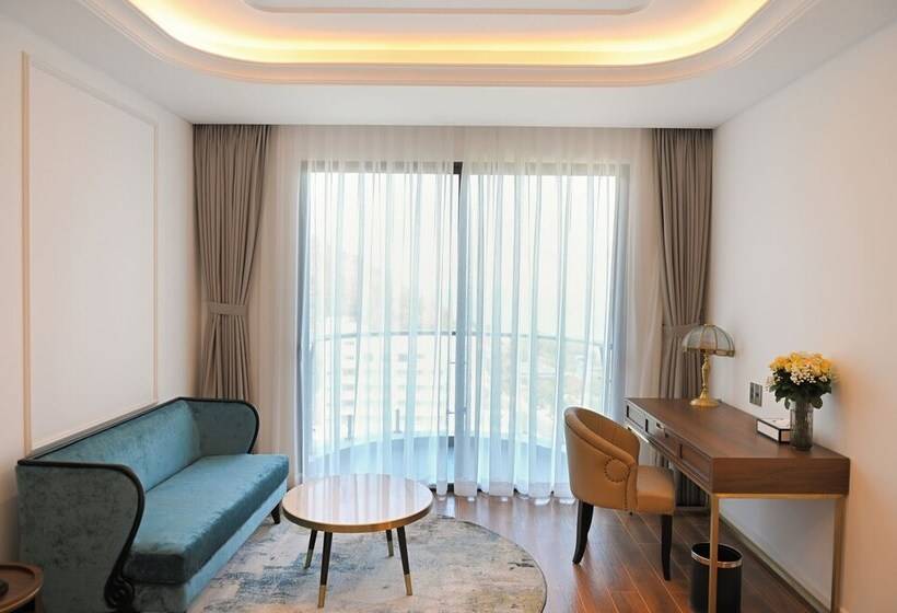 Oyster Bay Hotel Vung Tau