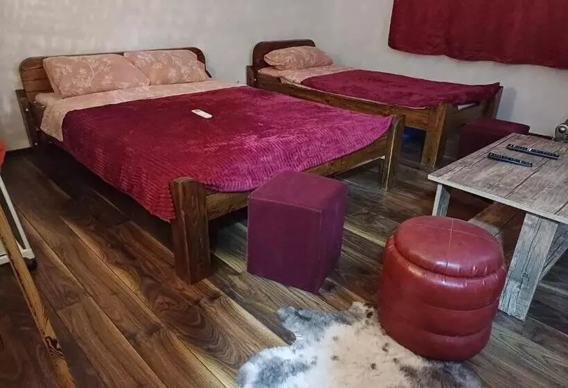 پانسیون Himber Rooms