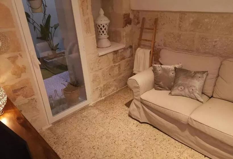 پانسیون Indelli Holiday Rooms   Il Sottano