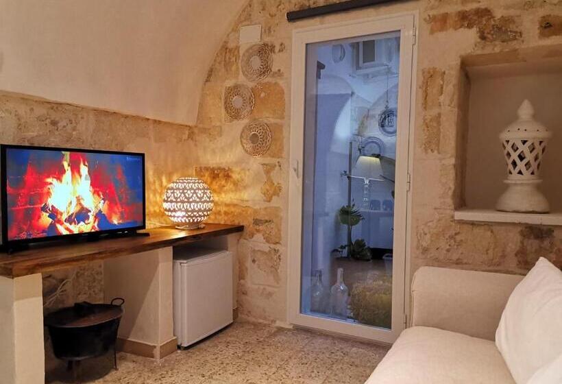 پانسیون Indelli Holiday Rooms   Il Sottano