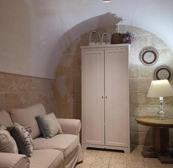 پانسیون Indelli Holiday Rooms   Il Sottano