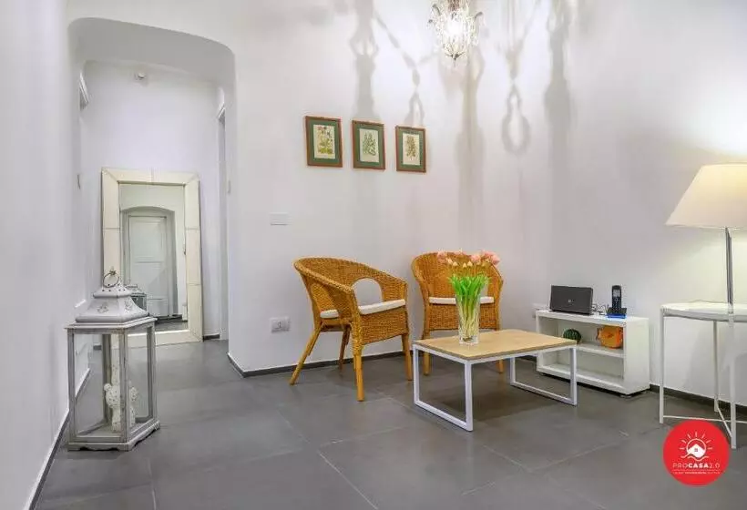 پانسیون Seicento