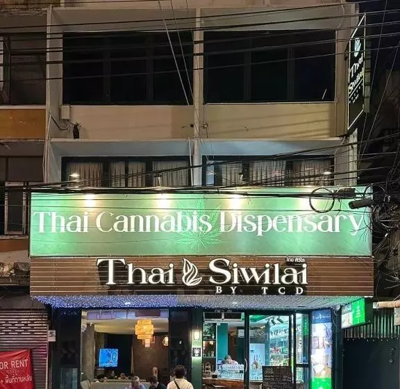 Thai Siwilai Hostel By Tcd