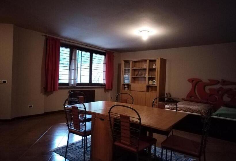 צימר Camera Viadelgolf 41