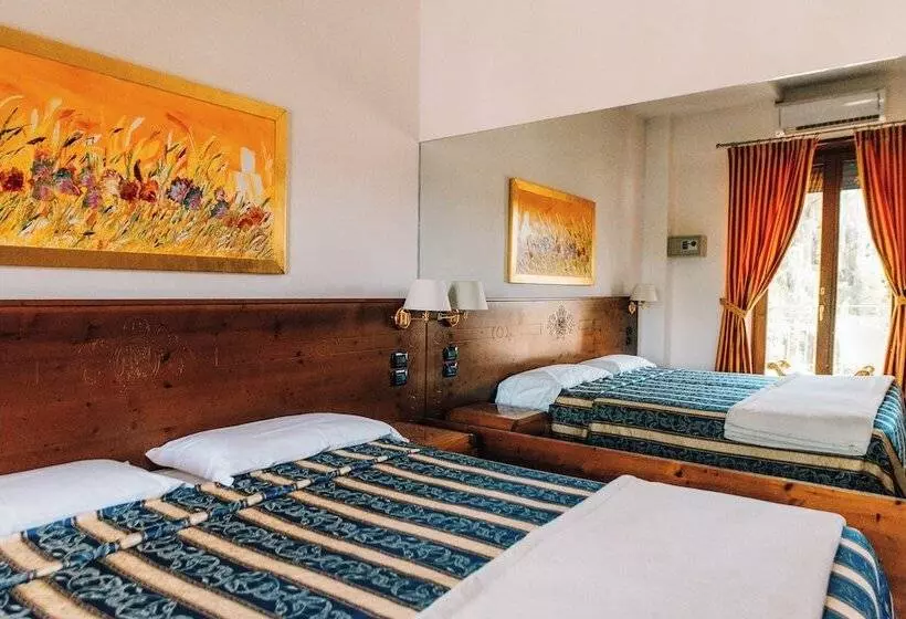 Aamiaismajoitus (B&B) Arciduca Charming House Room & Breakfast