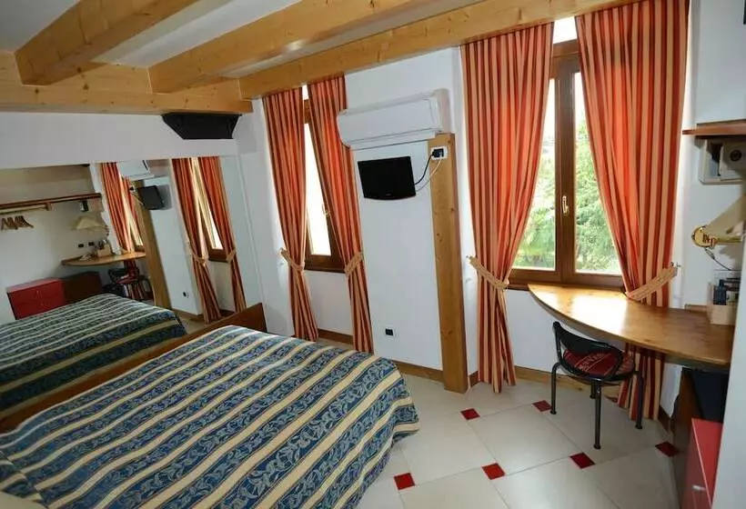 Aamiaismajoitus (B&B) Arciduca Charming House Room & Breakfast