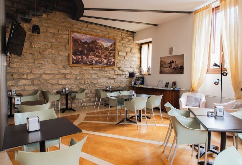 مبيت وإفطار Arciduca Charming House Room & Breakfast