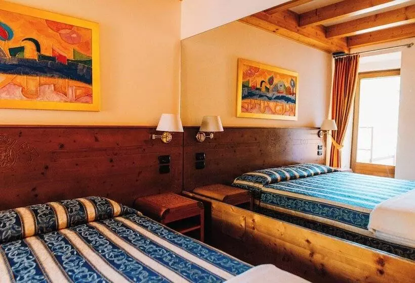 Aamiaismajoitus (B&B) Arciduca Charming House Room & Breakfast