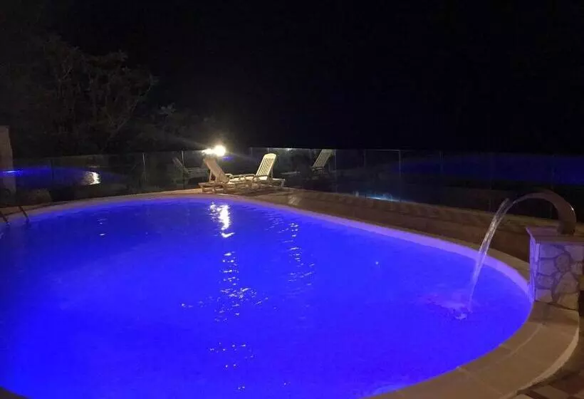 Aamiaismajoitus (B&B) Casa Elvira