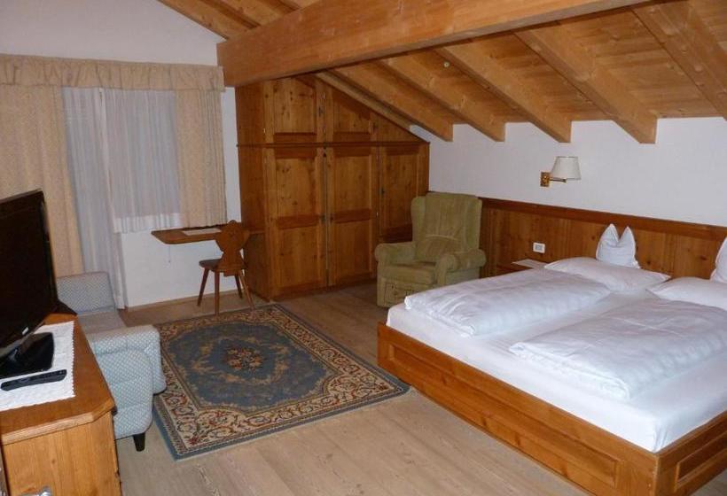 住宿加早餐  Chalet Ciasa Alexander