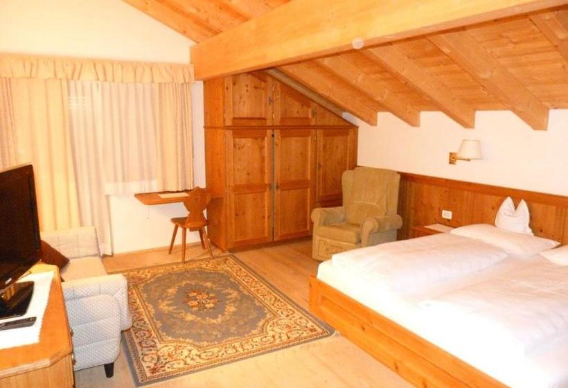 住宿加早餐  Chalet Ciasa Alexander