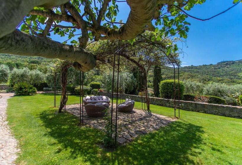 Bed and Breakfast Country Relais La Mortella