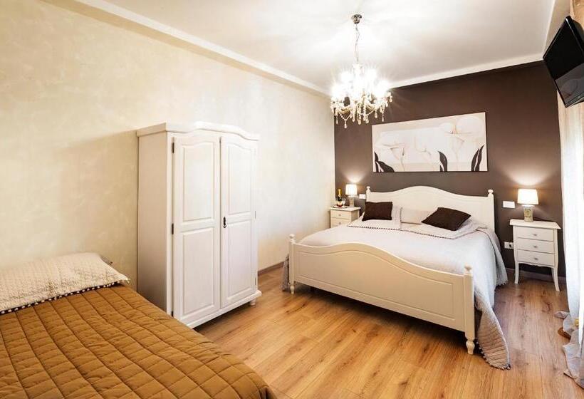 مبيت وإفطار La Rocchetta