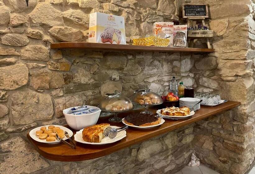 مبيت وإفطار Madonna del Poggio