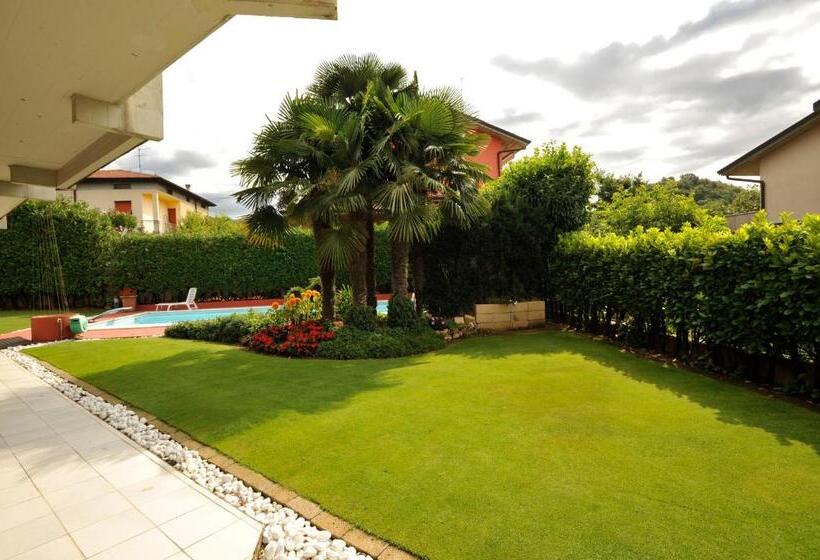 צימר The Flower Garden