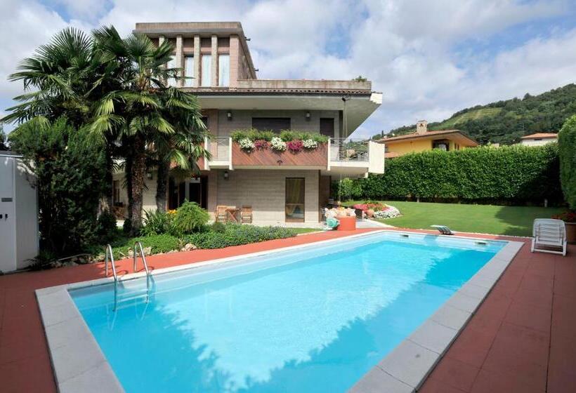 צימר The Flower Garden