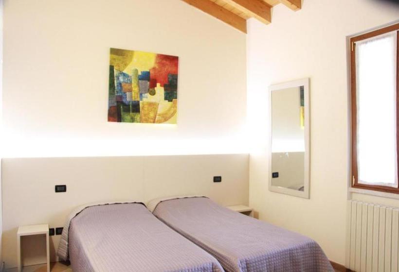 Bed and Breakfast Villa Pasini