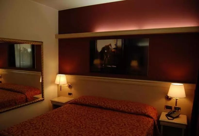 Hm Motel