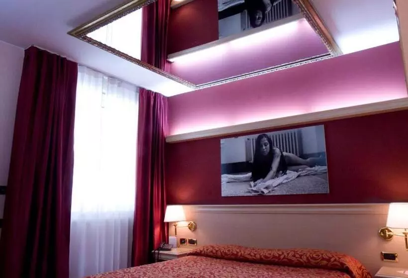 Hm Motel
