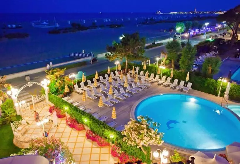 Hotel Alexander