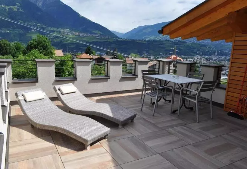 Hotelli B&b Apartments Sunnwies