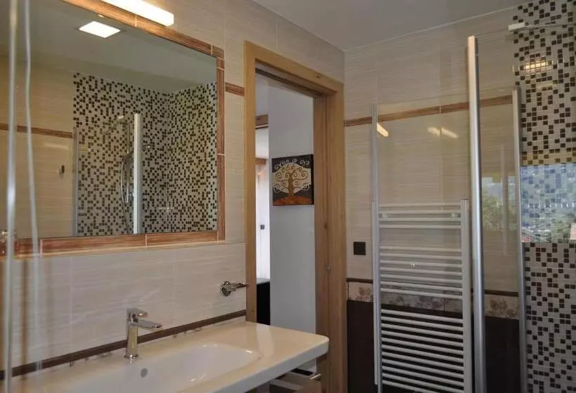 Hotelli B&b Apartments Sunnwies