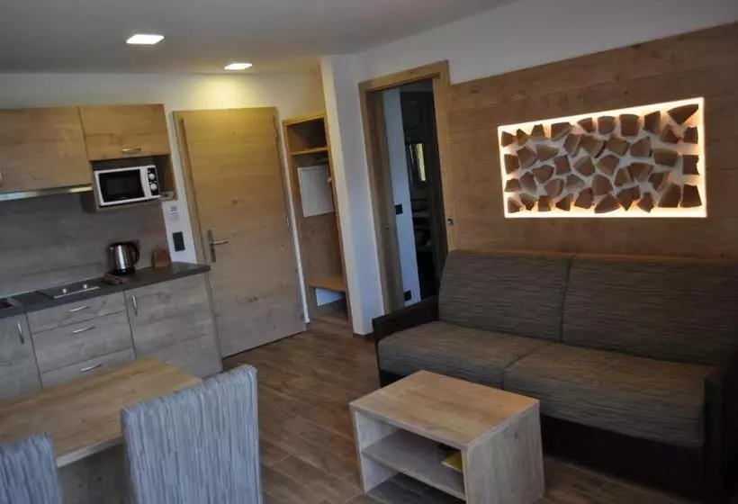 Hotelli B&b Apartments Sunnwies