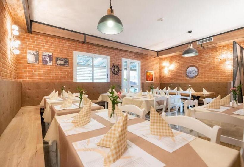 בית מלון כפרי Esperia