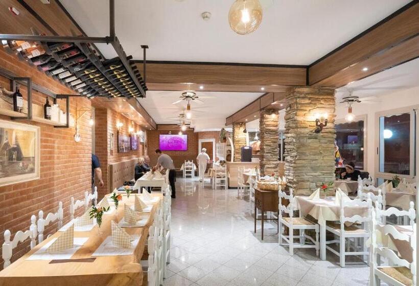 בית מלון כפרי Esperia