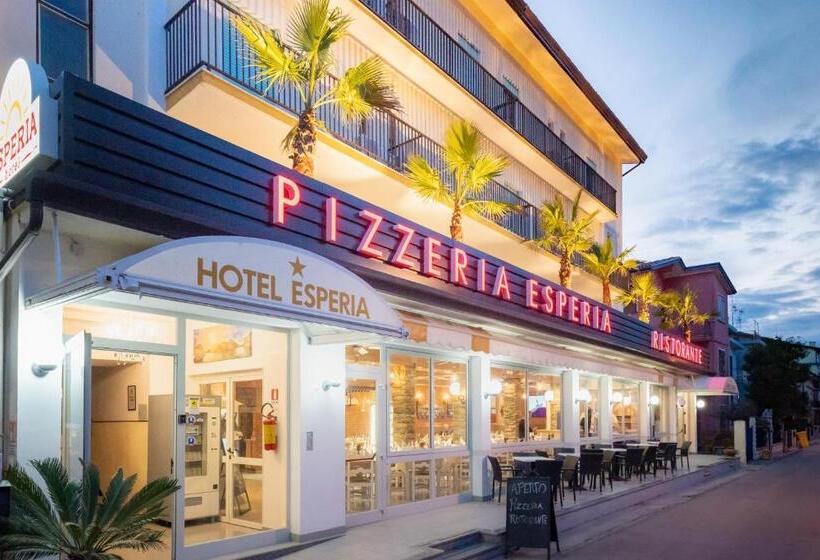 בית מלון כפרי Esperia