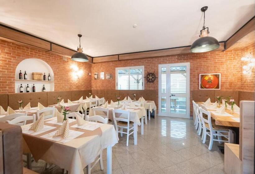 בית מלון כפרי Esperia