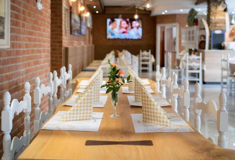 בית מלון כפרי Esperia