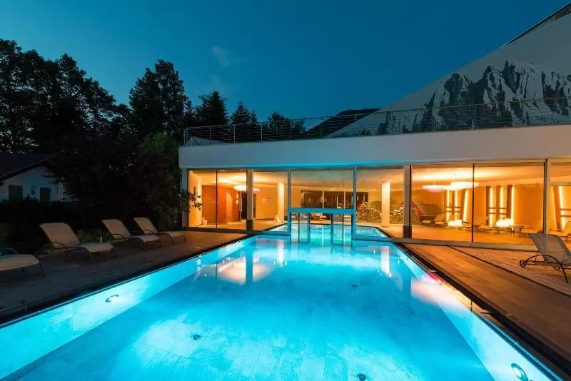 هتل Gasserhof Tradition & Lifestyle