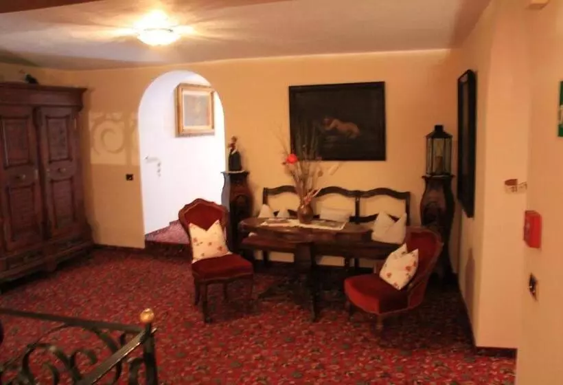 Hotelli B&b Gasthof Zur Linde