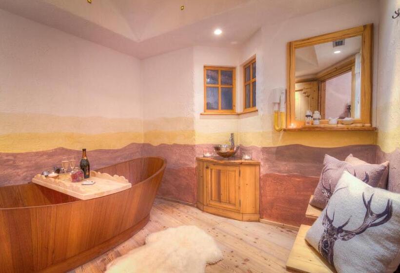 Отель Madonnina Resort And Wellness