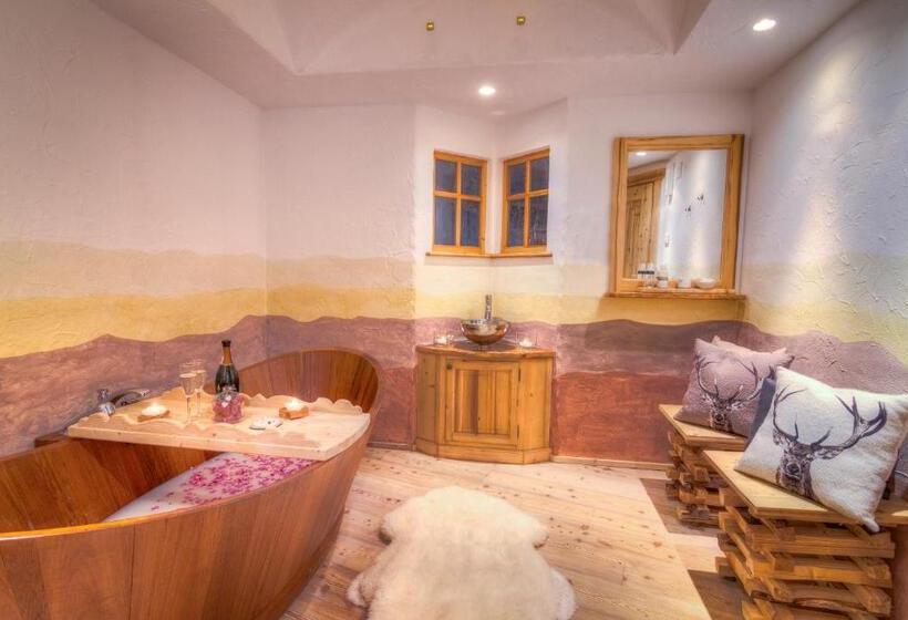 Отель Madonnina Resort And Wellness