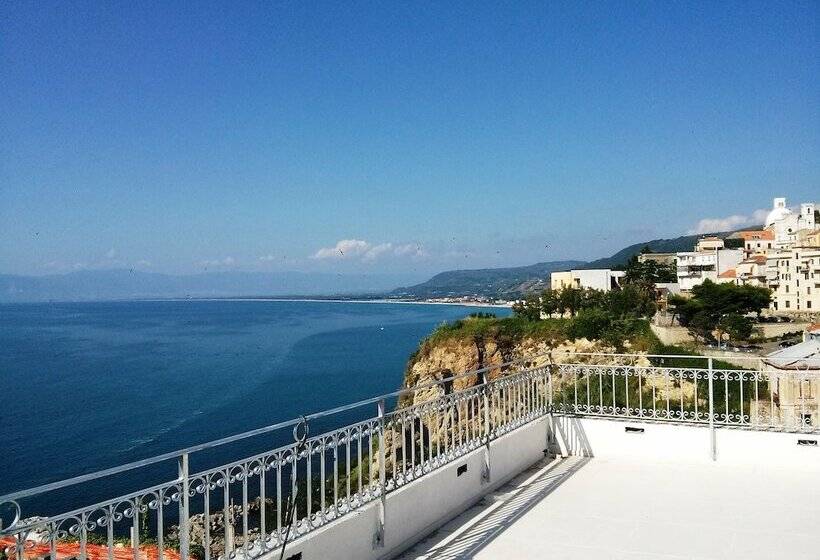 ホテル Piccolo Grand